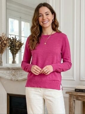 GAP extra fine merino wool crew neck sweater pink medium